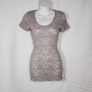 Buckle Long Lace Top